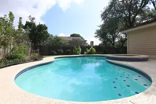 10901 Country Knoll Knolls, Austin, TX 78750 - Photo 25