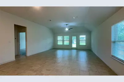 136 Fawn River Run, Kyle, TX 78640 - Photo 11