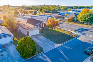 1001 Lantana Ct, Leander, TX 78641 - Photo 27