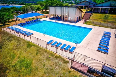 18605 Masters Cove, Point Venture, TX 78645 - Photo 35