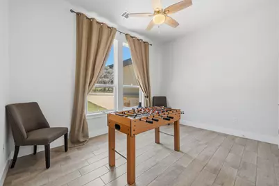 18605 Masters Cove, Point Venture, TX 78645 - Photo 5
