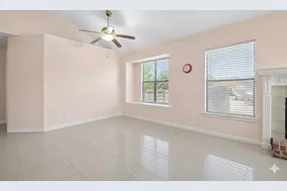 1801 Twisted Oak Drive, Leander, TX 78641 - Photo 5