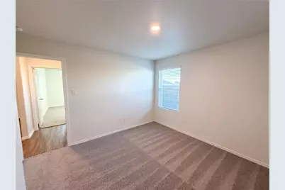 300 Arnage Drive, Hutto, TX 78634 - Photo 21