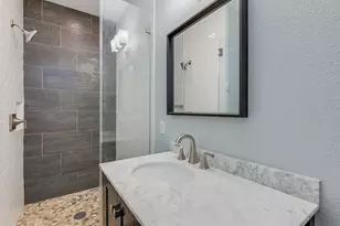 1115 Kinney Ave, Austin, TX 78704 - Photo 13