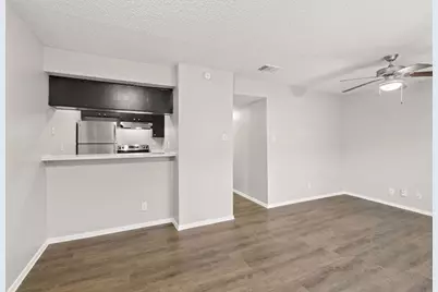 2001 S Interstate 35 Road #208, Austin, TX 78741 - Photo 3