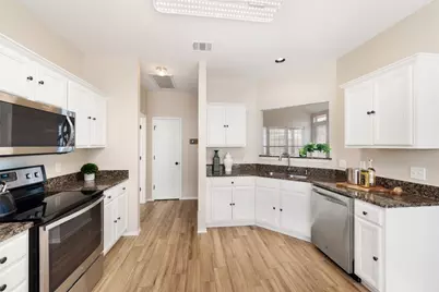 207 Wesley Ridge Drive, Spicewood, TX 78669 - Photo 13