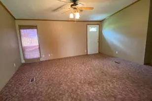81 Roots Rd, Martindale, TX 78655 - Photo 7