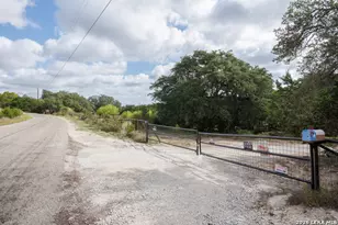 3008 Rolling Hills Rd Rd, Blanco, TX 78606 - Photo 1