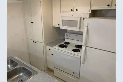 2708 S 1st Street #104, Austin, TX 78704 - Photo 7