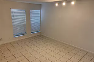 2708 S 1st St, Austin, TX 78704 - Photo 13