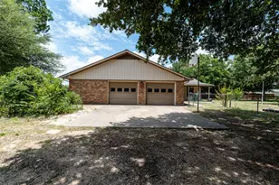 531 Sierra Dr, Rockdale, TX 76567 - Photo 3