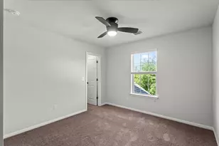 7000 Cardinal Bloom Loop, Austin, TX 78744 - Photo 19