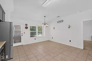 671 Tumlinson Fort Way, Round Rock, TX 78664 - Photo 13