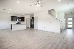 2100 Tucker Ln, Austin, TX 78754 - Photo 7