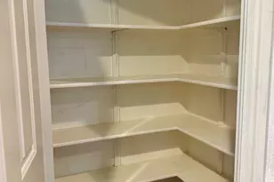 512 Eberhart Ln, Austin, TX 78745 - Photo 7