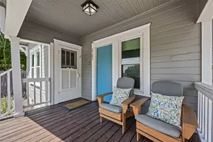 2702 E 22nd St, Austin, TX 78722 - Photo 3