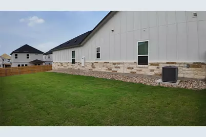 4806 Warm Wassail Drive, Austin, TX 78747 - Photo 25