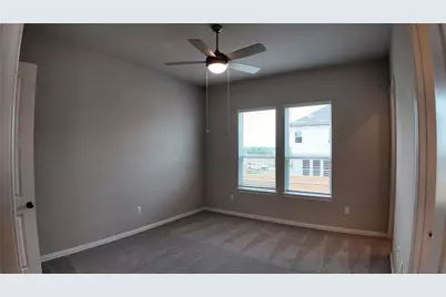 4806 Warm Wassail Drive, Austin, TX 78747 - Photo 9
