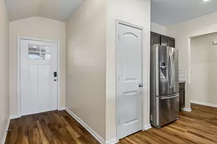 1445 Fairhaven Gtwy, Georgetown, TX 78626 - Photo 3