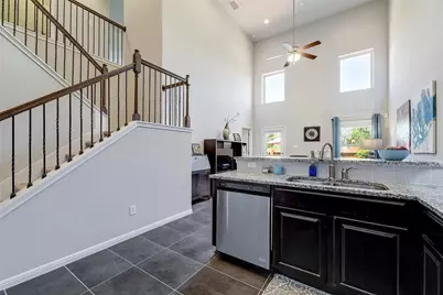 2304 S Lakeline Boulevard #213, Cedar Park, TX 78613 - Photo 9