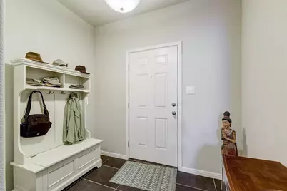 2304 S Lakeline Boulevard #213, Cedar Park, TX 78613 - Photo 11