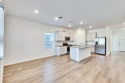 1725 Devine Lake Boulevard, Leander, TX 78641 - Photo 3