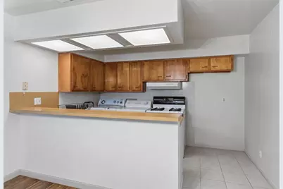 4611 S 2nd Street, Austin, TX 78745 - Photo 9