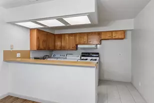 4611 S 2nd St, Austin, TX 78745 - Photo 9