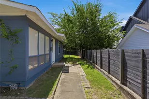 4611 S 2nd St, Austin, TX 78745 - Photo 31