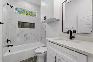 180 Kaanapali Ln, Bastrop, TX 78602 - Photo 35