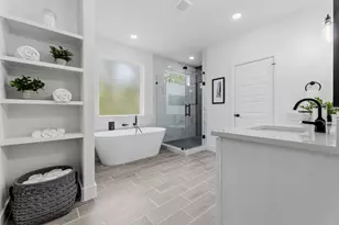 180 Kaanapali Ln, Bastrop, TX 78602 - Photo 29