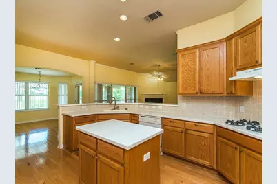 2624 Dunes Drive, Pflugerville, TX 78660 - Photo 5