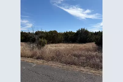 310 Sundance Trail, Liberty Hill, TX 78642 - Photo 11