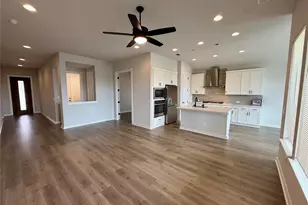 6410 Velvet Leaf Ln, Buda, TX 78610 - Photo 3