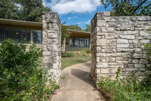 2100 Highgrove Terrace, Austin, TX 78703 - Photo 29