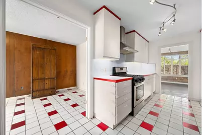 2100 Highgrove Terrace, Austin, TX 78703 - Photo 11