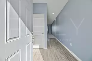 220 Wonderful Life Way, Jarrell, TX 76537 - Photo 5