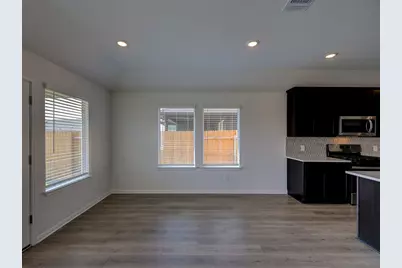 112 Holmby Drive, Hutto, TX 78634 - Photo 9