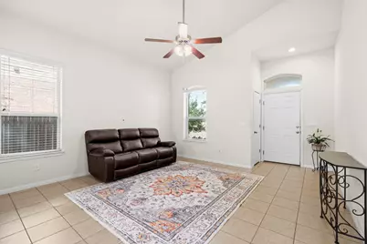 105 Lewisville Lane, Leander, TX 78641 - Photo 7