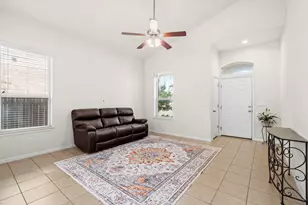 105 Lewisville Ln, Leander, TX 78641 - Photo 7