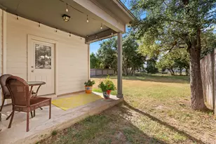 105 Lewisville Ln, Leander, TX 78641 - Photo 29