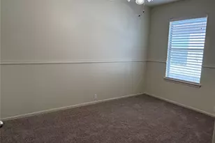 125 Camelia Pkwy, Kyle, TX 78640 - Photo 13
