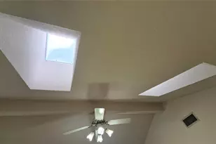 365 Pine Tree Loop, Bastrop, TX 78602 - Photo 5