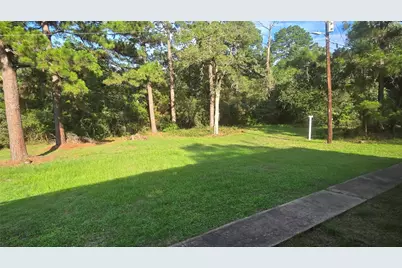 365 Pine Tree Loop, Bastrop, TX 78602 - Photo 21