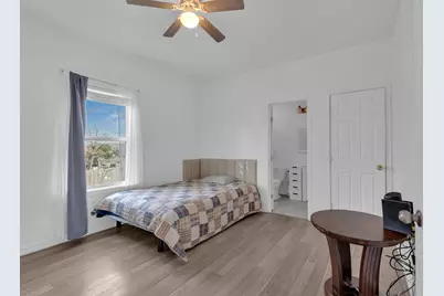 114 Crepe Myrtle Parkway, Elgin, TX 78621 - Photo 15