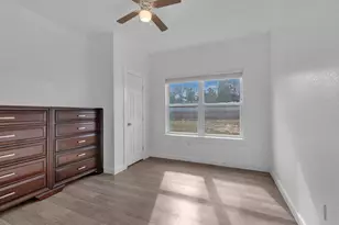 114 Crepe Myrtle Pkwy, Elgin, TX 78621 - Photo 13