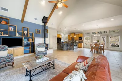 232 Crooked Oak Lane, Round Mountain, TX 78663 - Photo 9