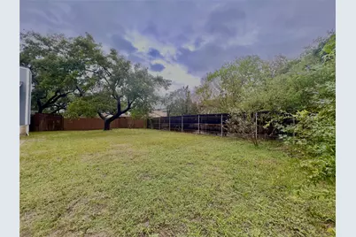 11917 Meadowfire Drive, Austin, TX 78758 - Photo 37