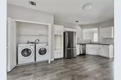 11917 Meadowfire Drive, Austin, TX 78758 - Photo 9