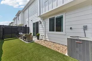 9304 Felix Sparke Dr, Austin, TX 78744 - Photo 35